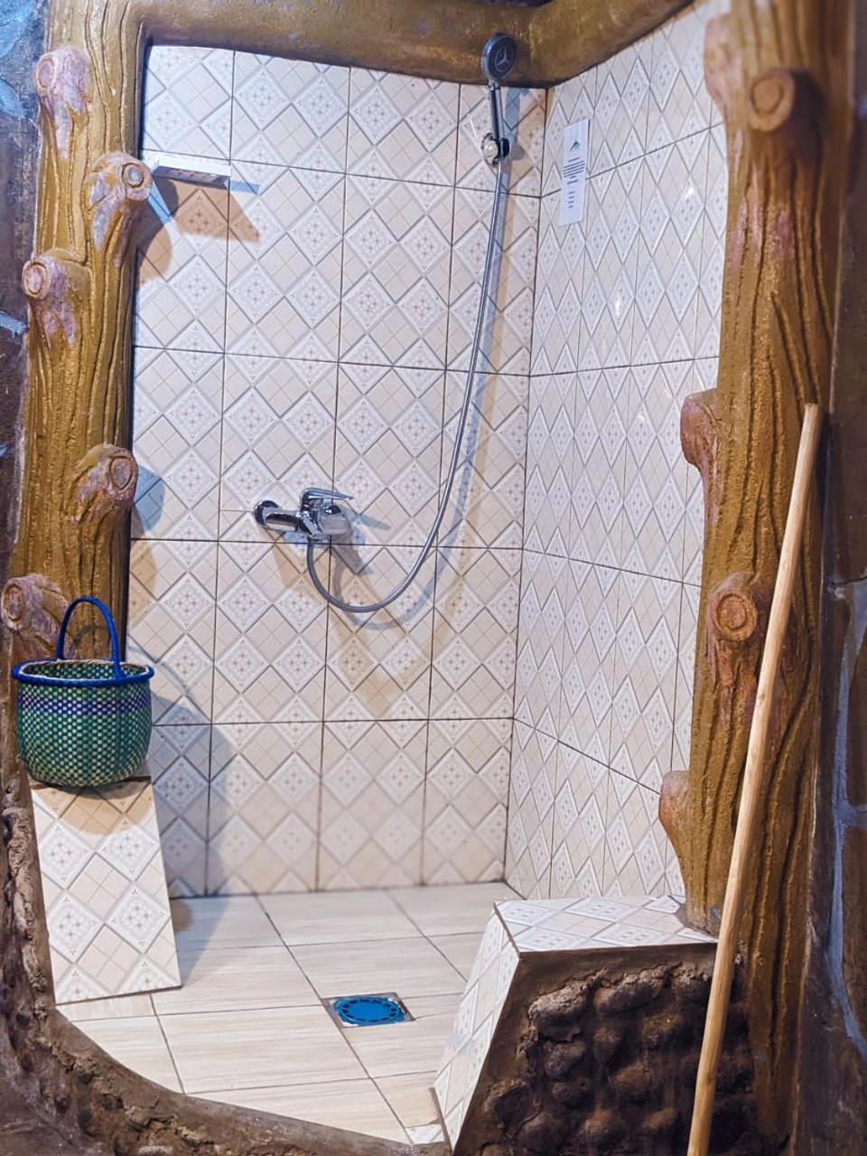Karisimbi Cave Resort Ruhengeri Szoba fotó