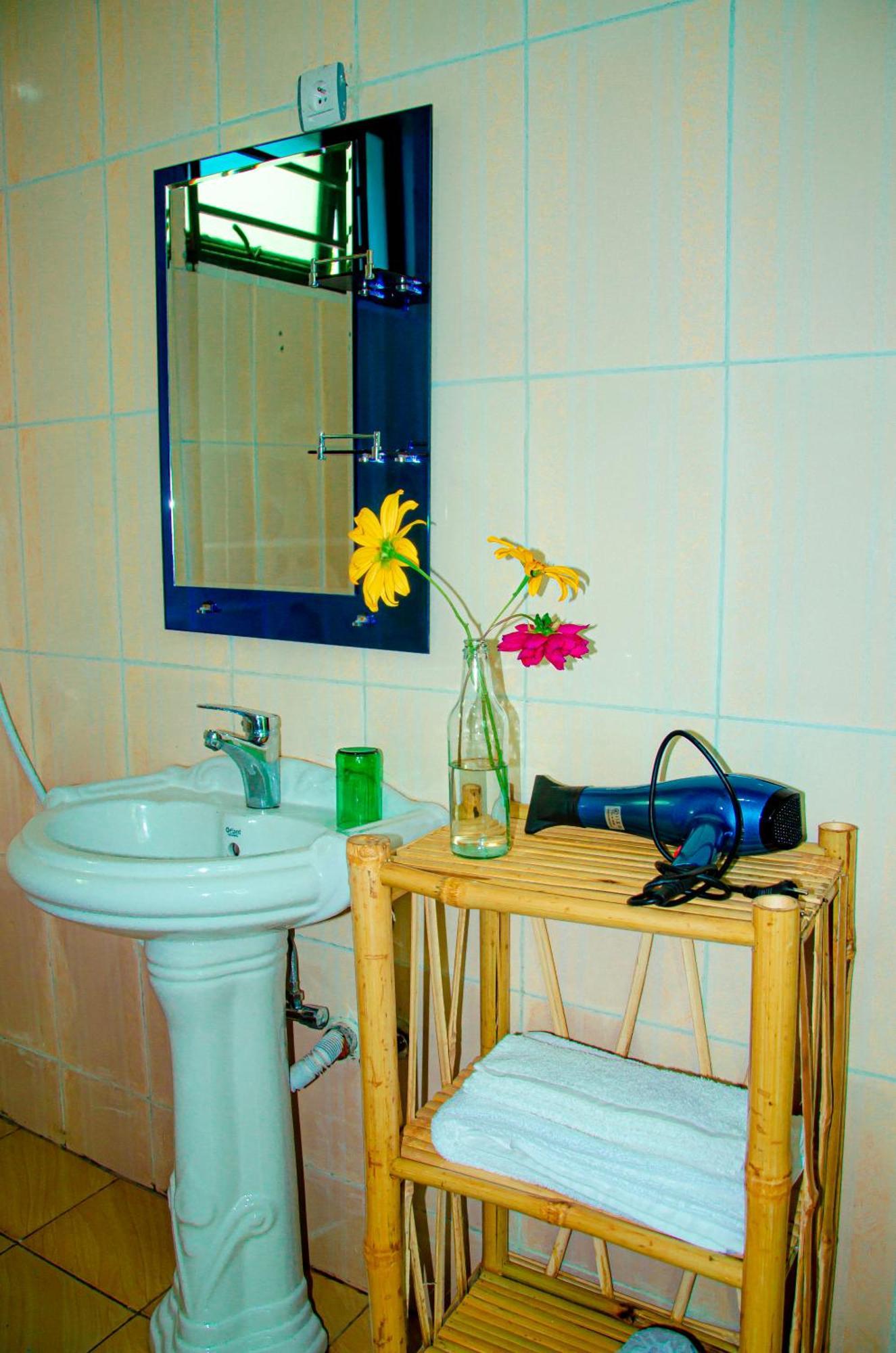 Karisimbi Cave Resort Ruhengeri Kültér fotó