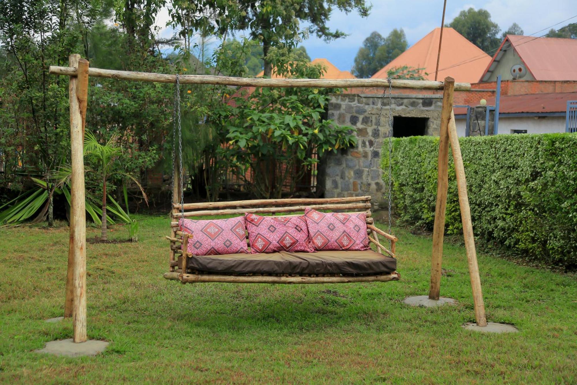Karisimbi Cave Resort Ruhengeri Kültér fotó